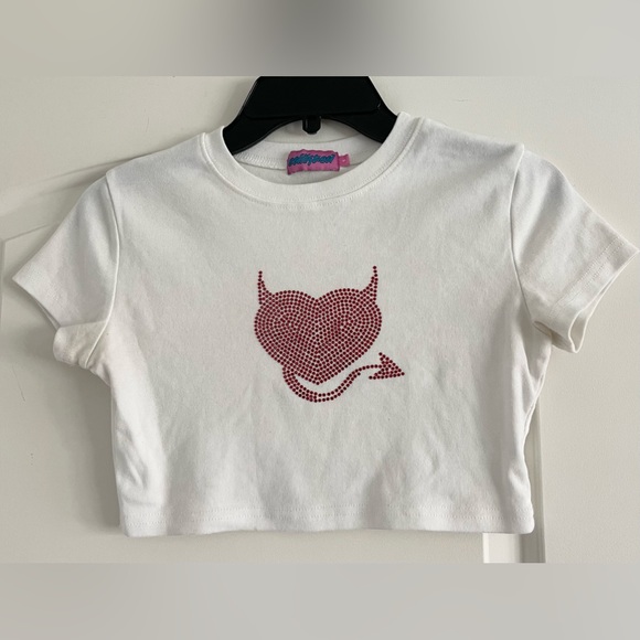 Edikted Tops - EDIKTED Women’s White w/Red Devil Heart Crop Top T-Shirt-Size S